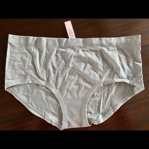 Victoria Secret NWT hipster/hiphugger panties
